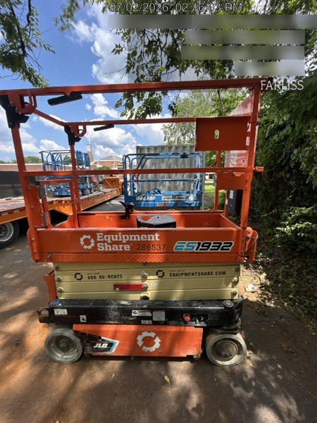 2022 JLG ES1932