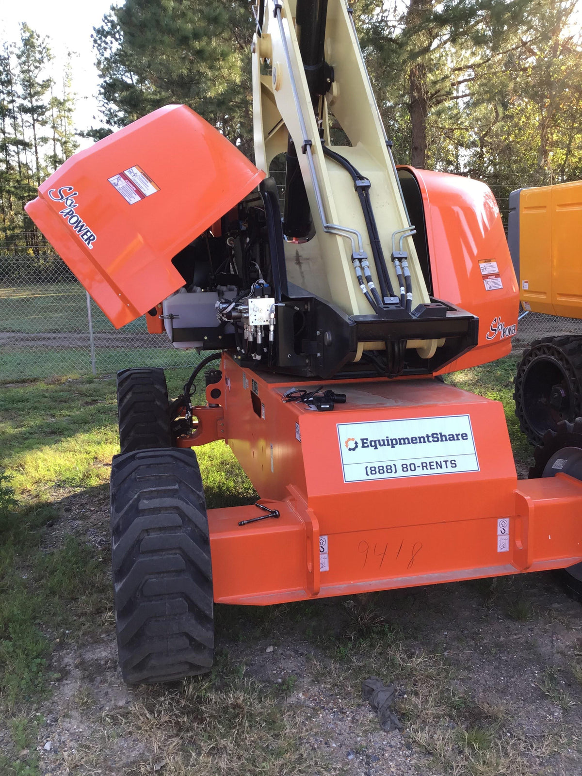 2021 JLG 660SJ