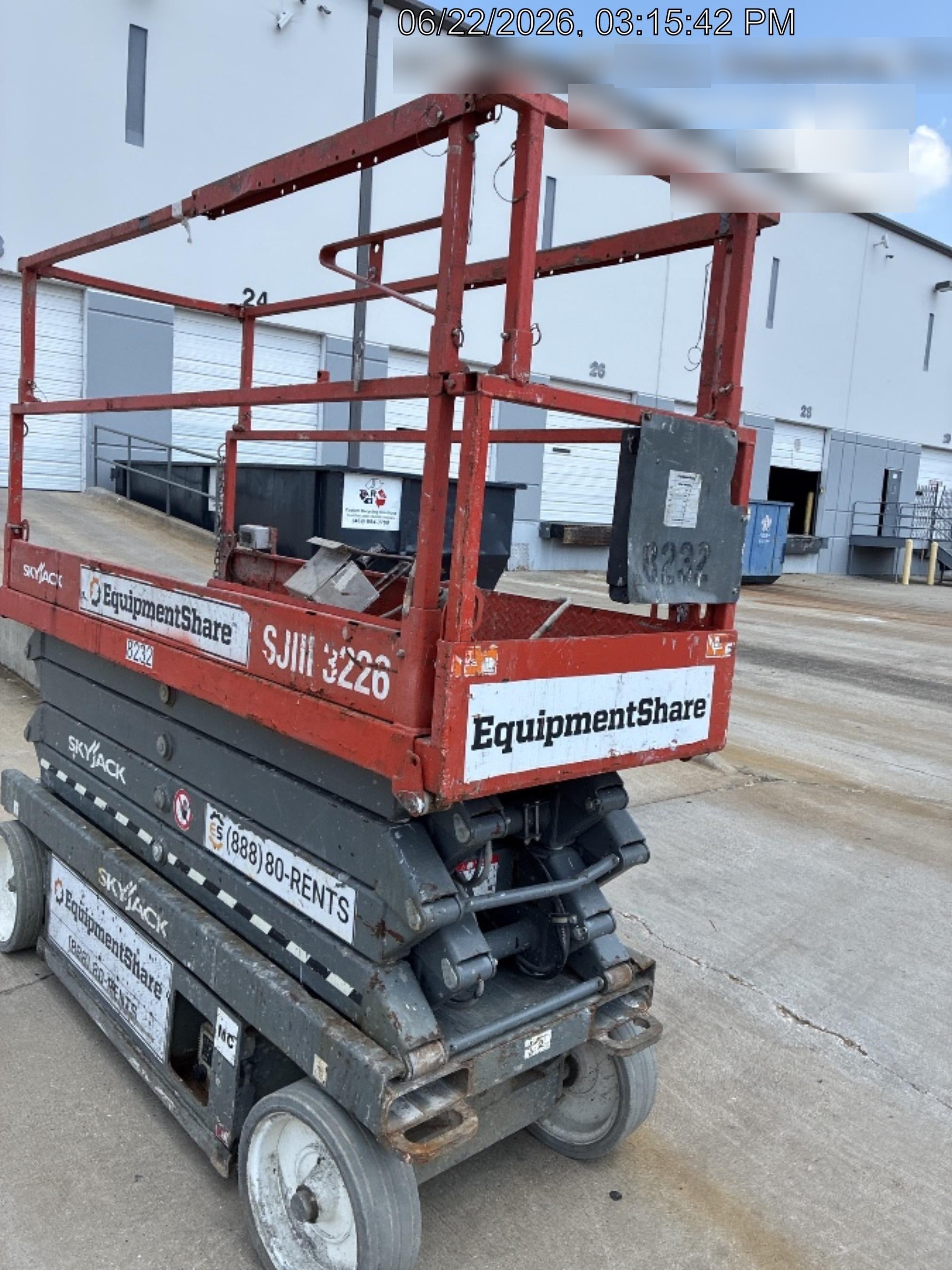 2018 Skyjack SJIII-3226 Skyjack SJIII3226 Scissor Lift w/Trojan Batteries