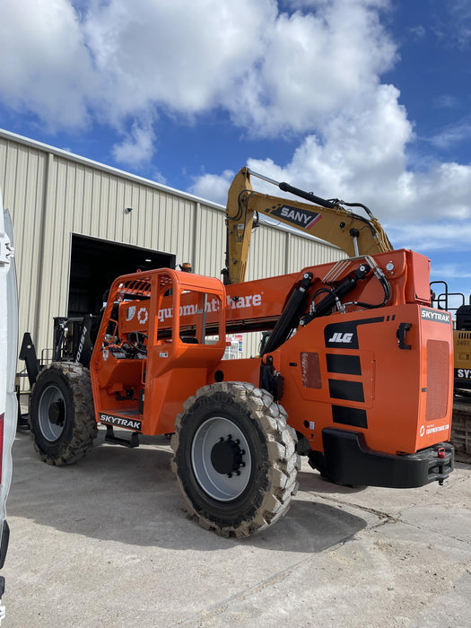 2022 SKYTRAK 10054