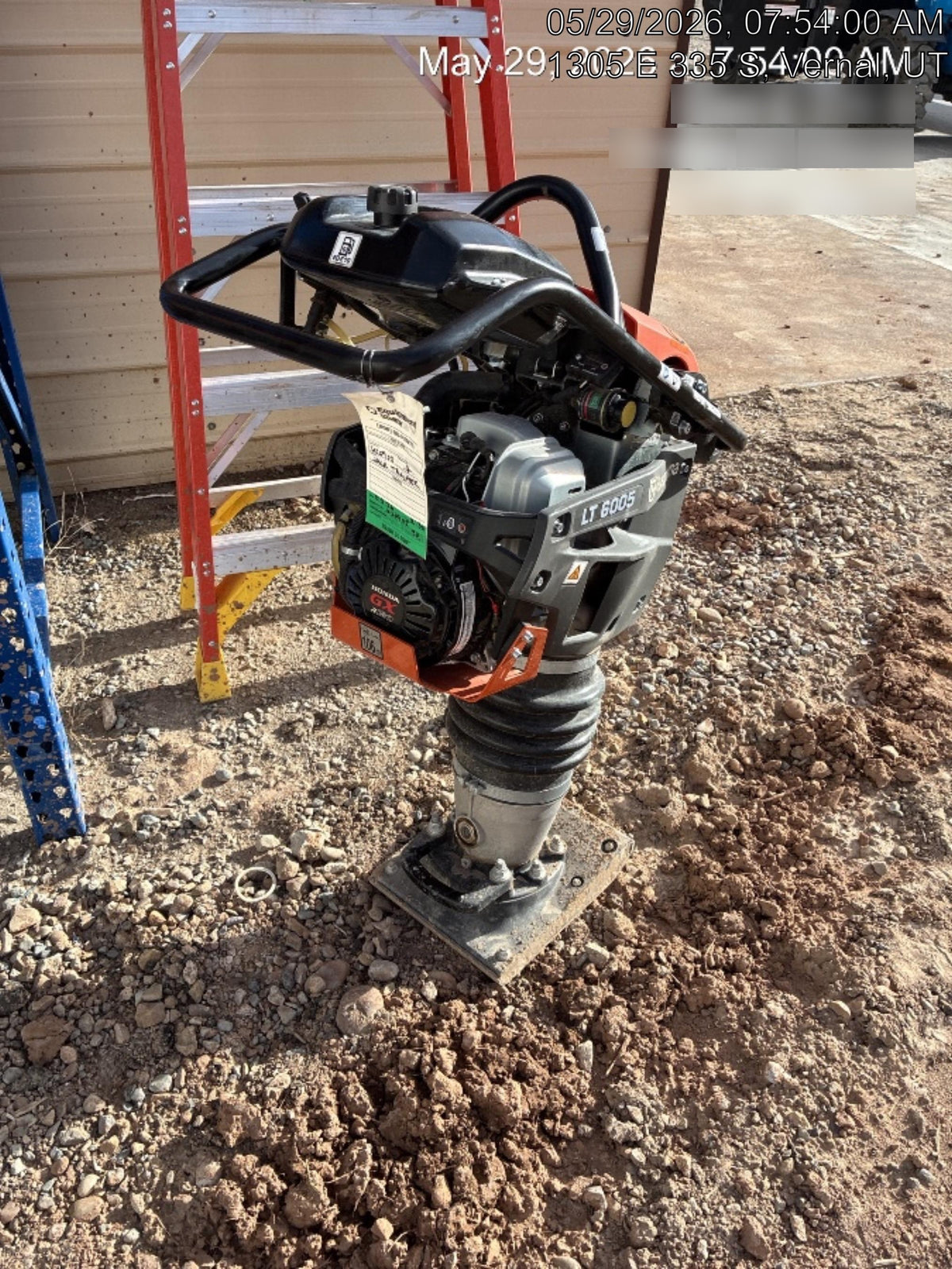 2025 HUSQVARNA LT6005