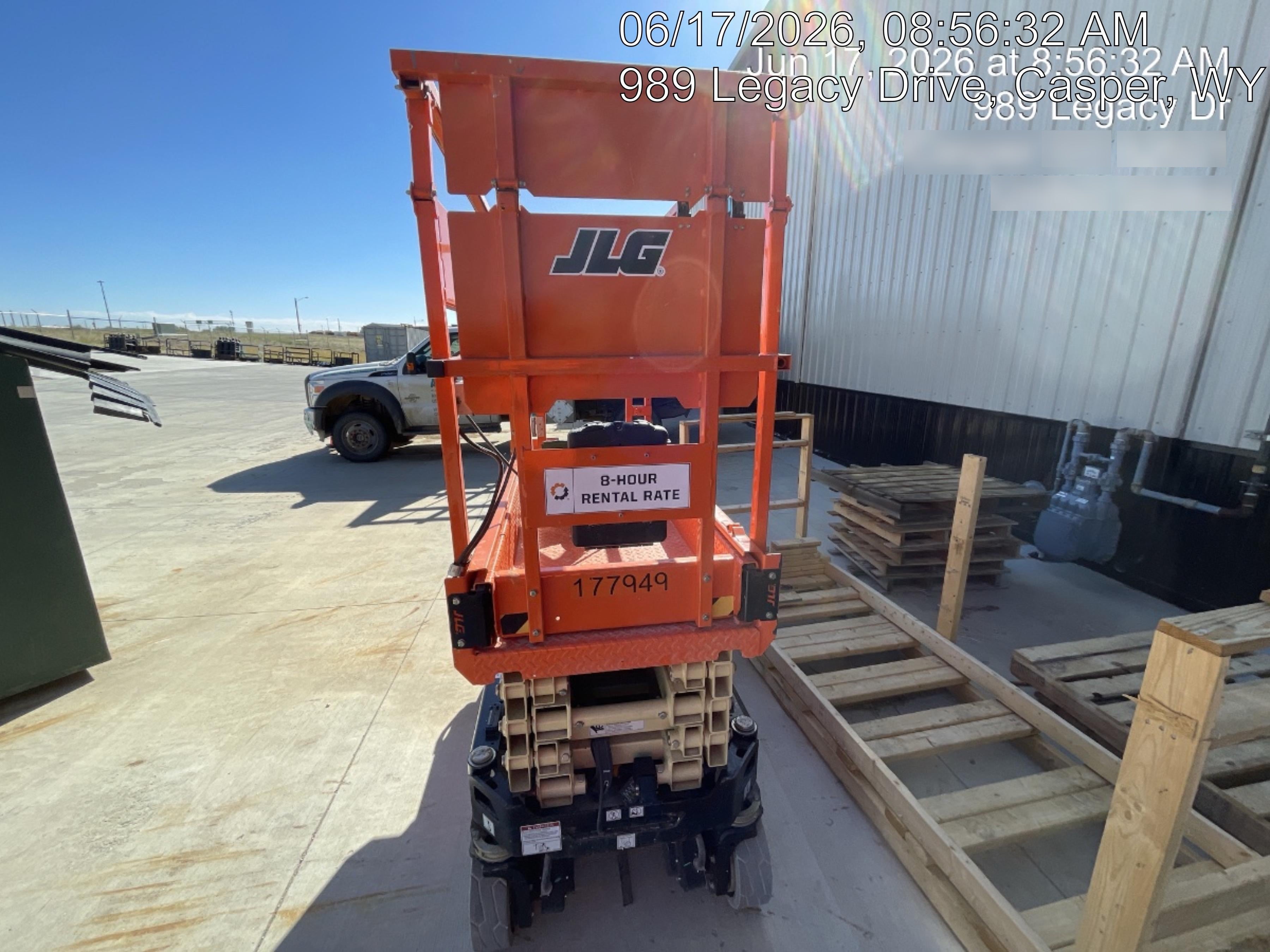 2021 JLG ES1932