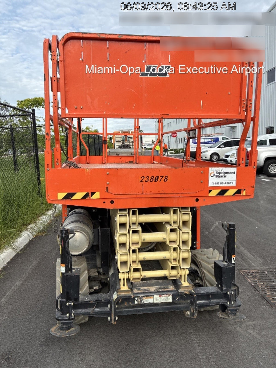2022 JLG RT4069