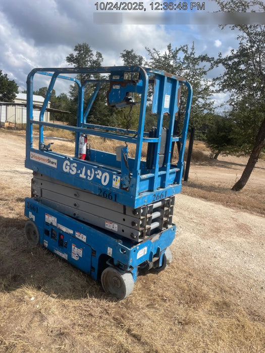 2017 Genie GS-1930 Genie GS1930 Scissor Lift