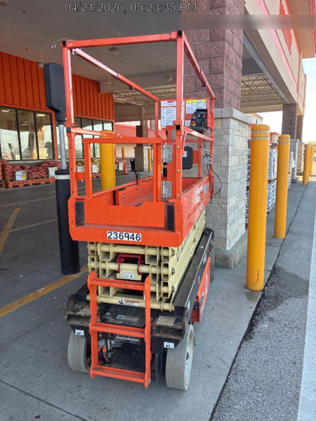 2022 JLG ES2632