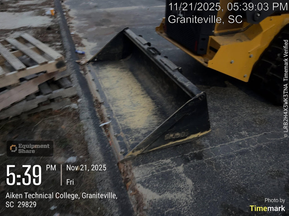 2025 JOHN DEERE 84" Bucket - John Deere