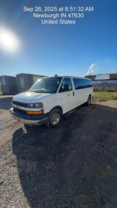 2024 CHEVROLET Express Van - Rental