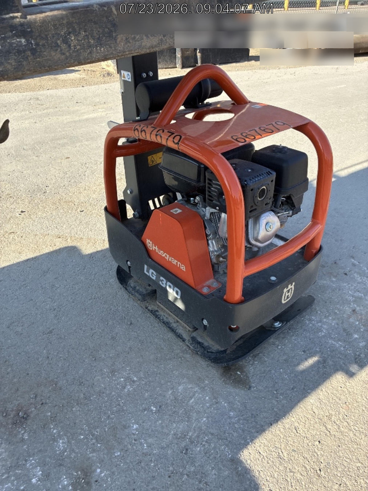 2025 HUSQVARNA LG300