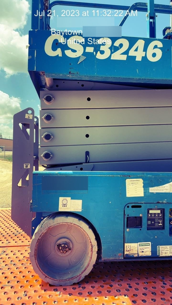 2018 Genie GS-3246 Genie GS-3246 Scissor Lift w/Standard Options