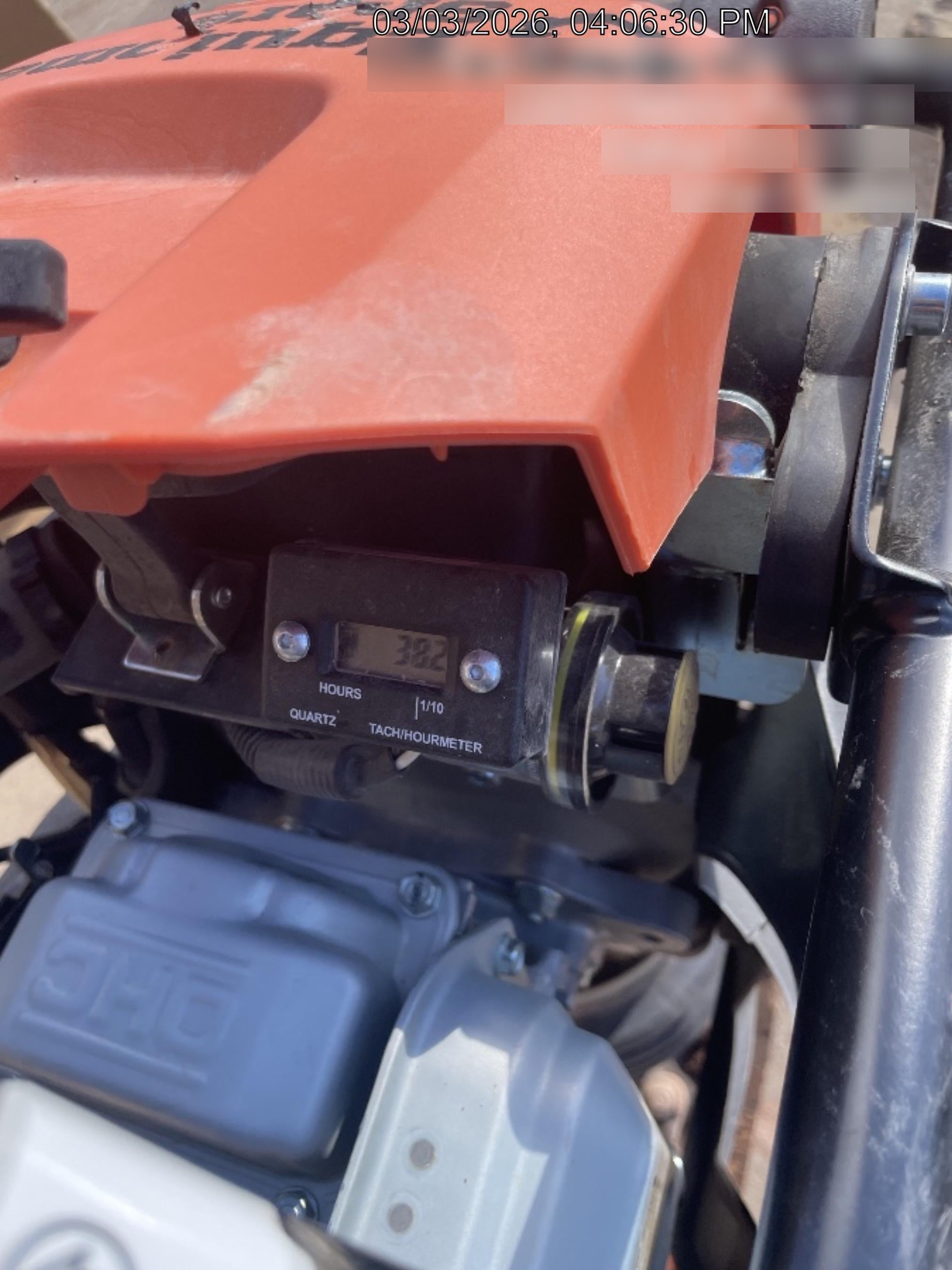 2025 HUSQVARNA LT6005