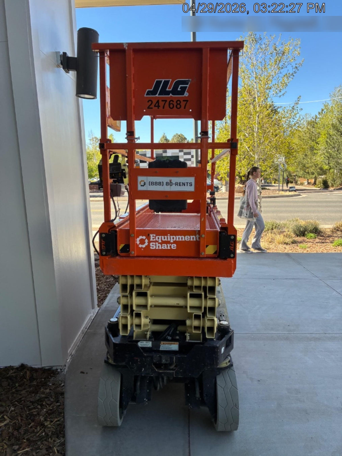 2022 JLG ES2632