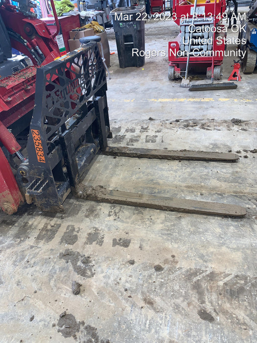 2022 PALADIN 48" Pallet Forks - Paladin