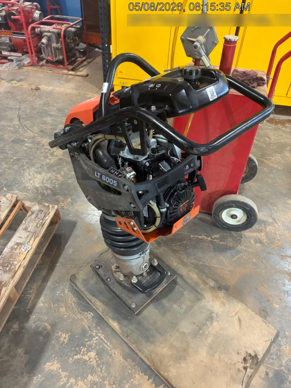 2025 HUSQVARNA LT6005