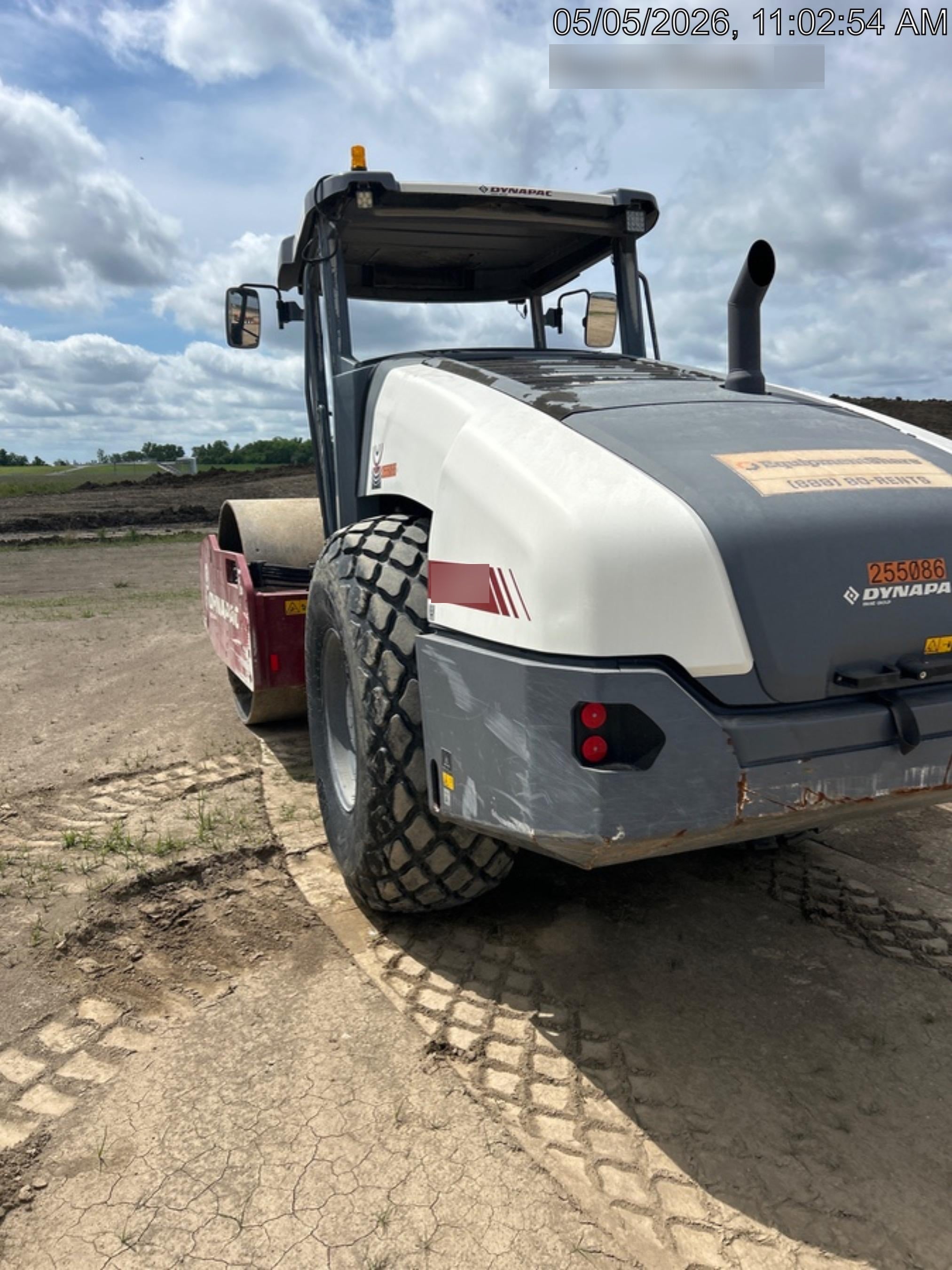 2022 DYNAPAC CA2500D