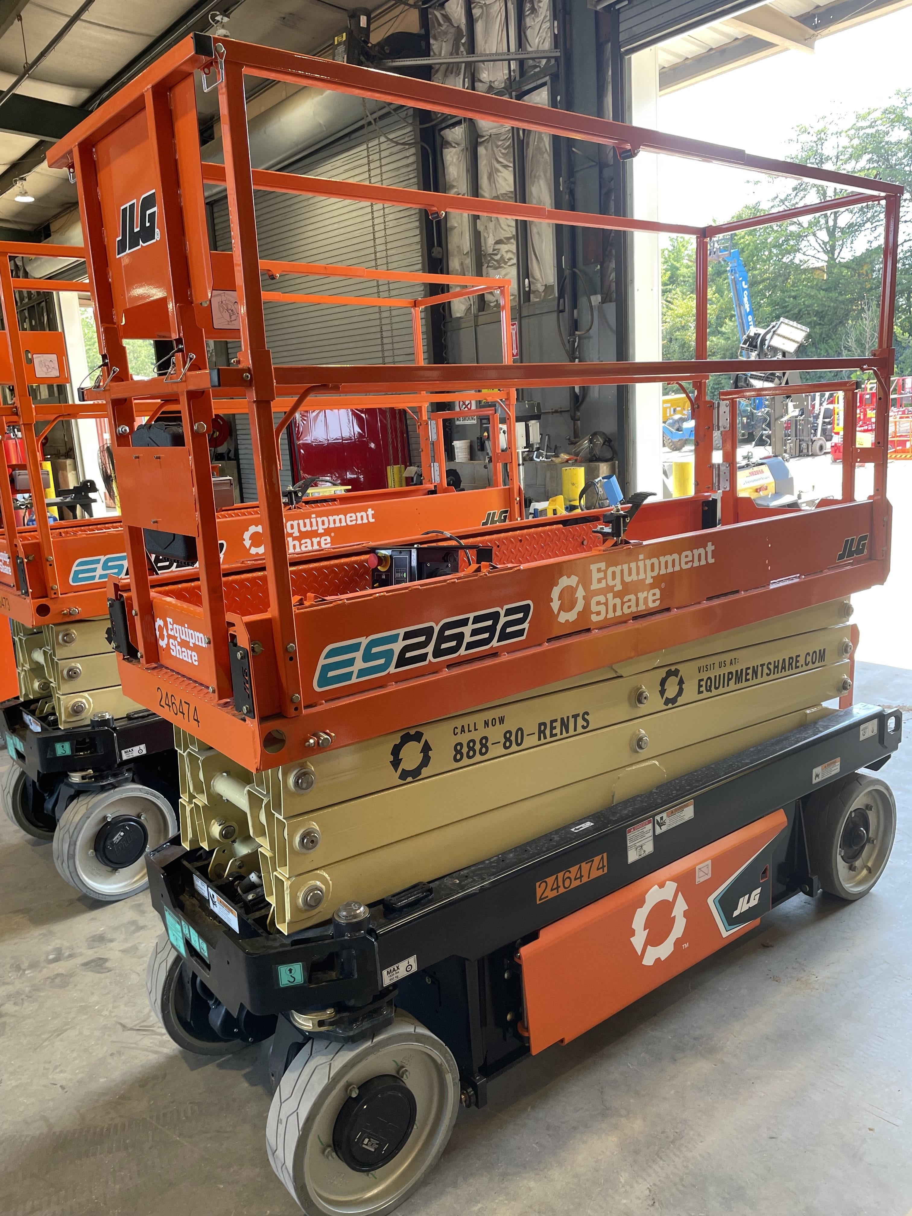 2022 JLG ES2632