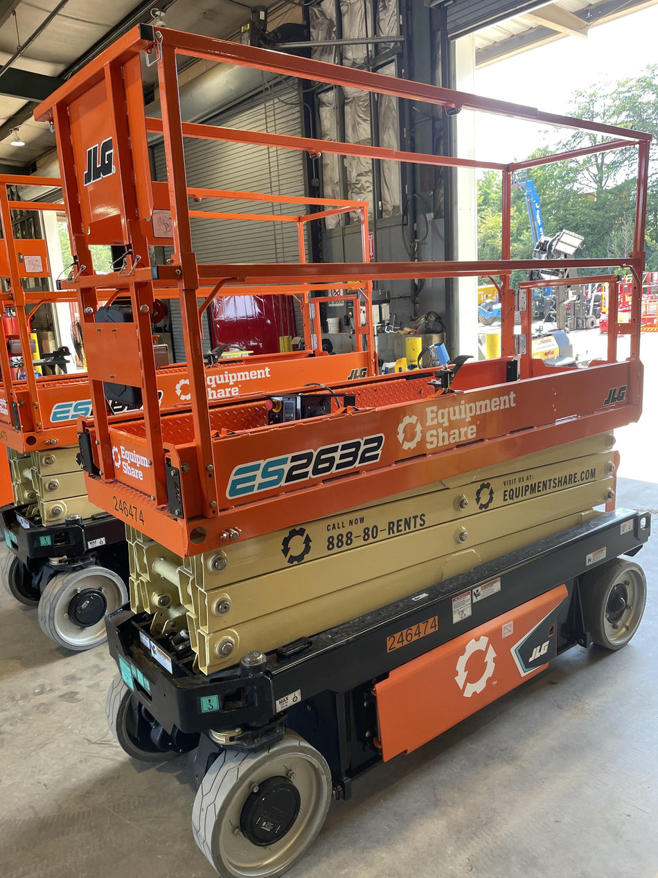 2022 JLG ES2632