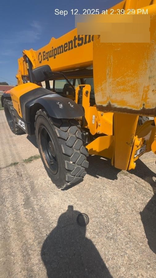 2025 JCB 512-56