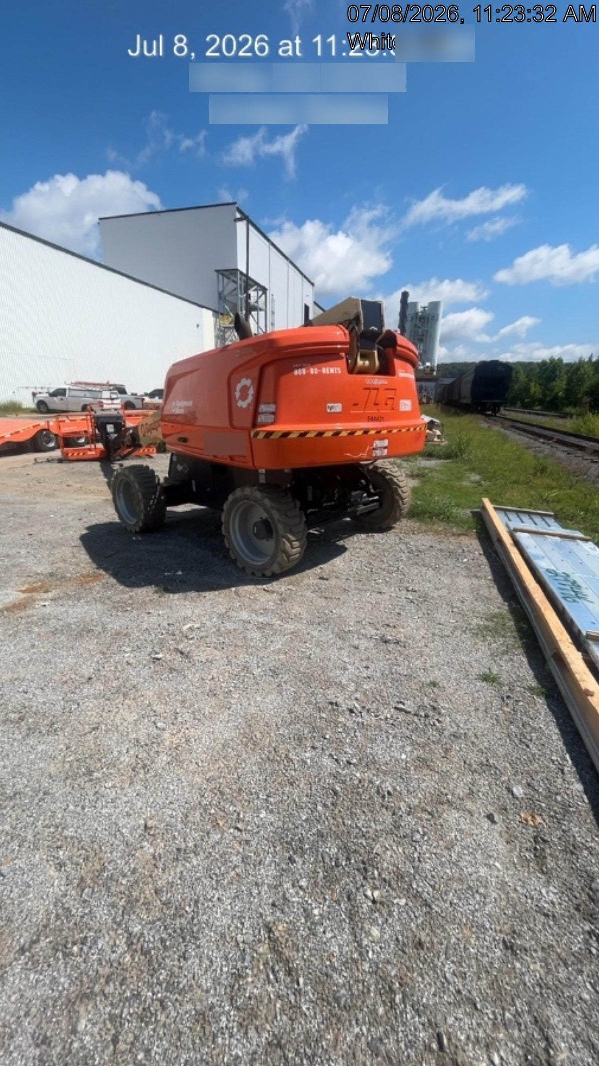 2025 JLG 660SJ