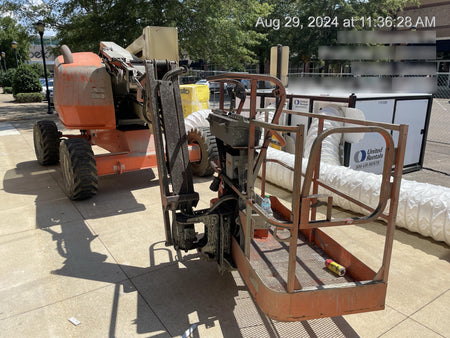 2022 JLG 450AJ