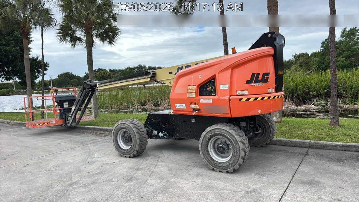2023 JLG 460SJ