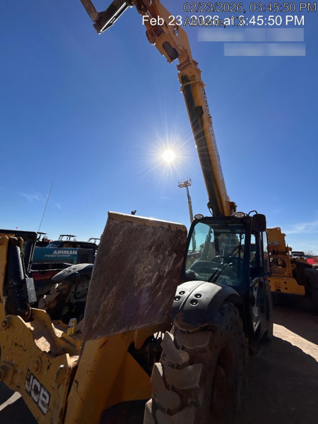2021 JCB 512-56
