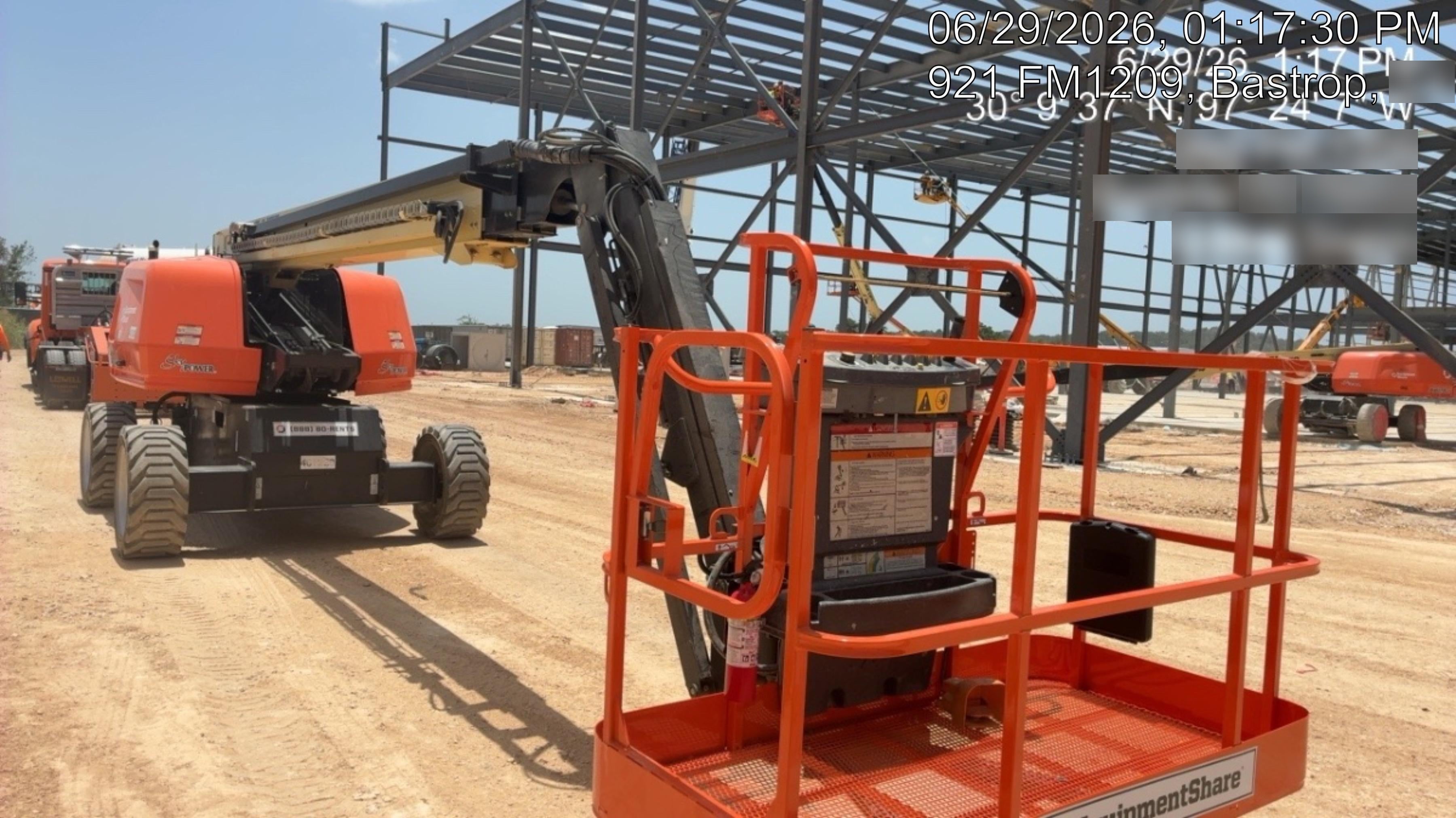 2024 JLG 660SJ