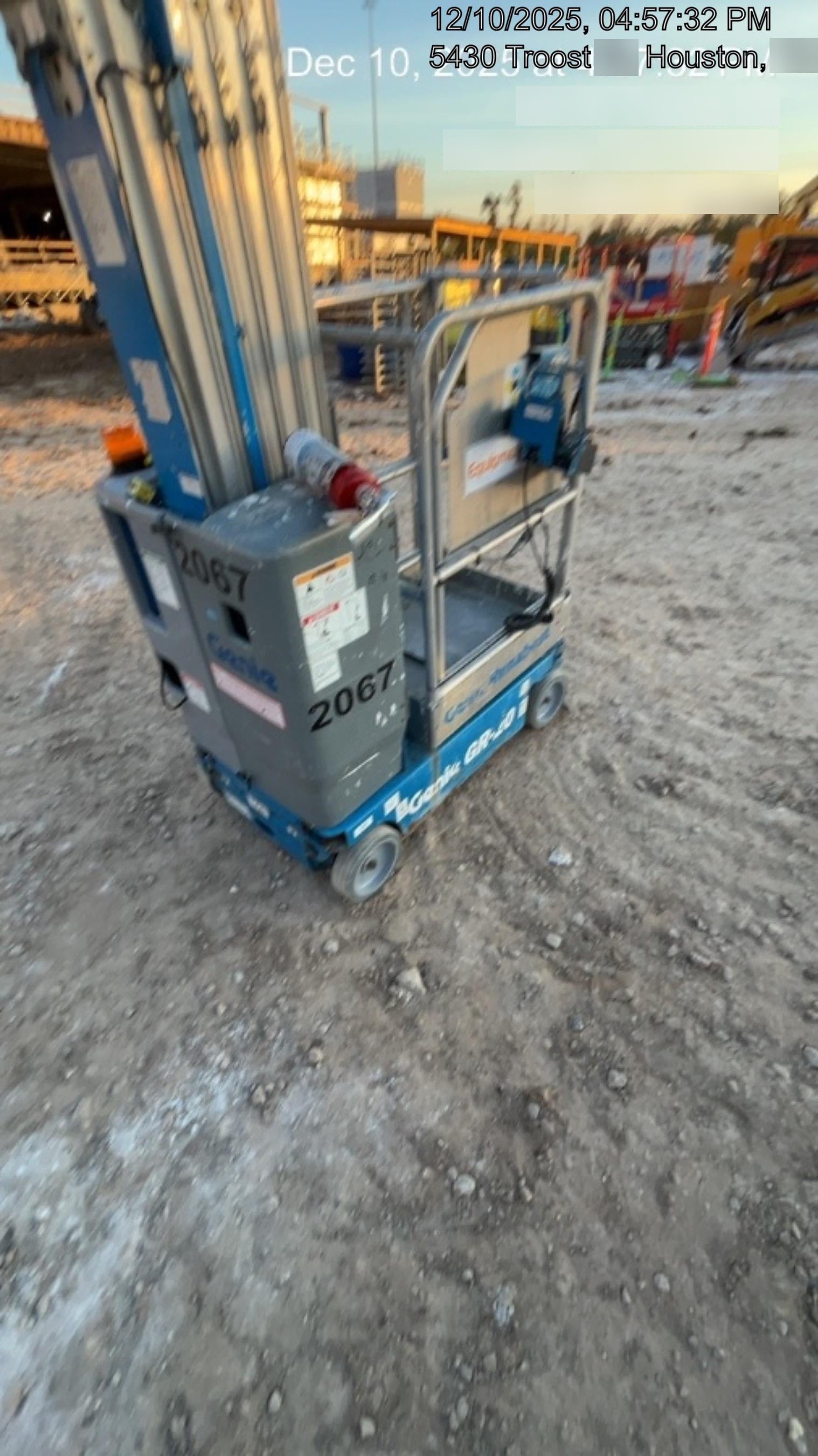 2016 GENIE GR-20