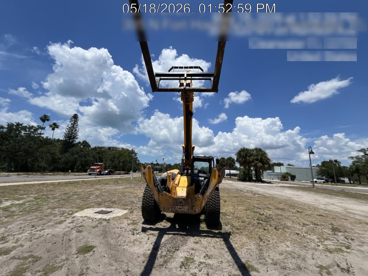 2022 JCB 512-56