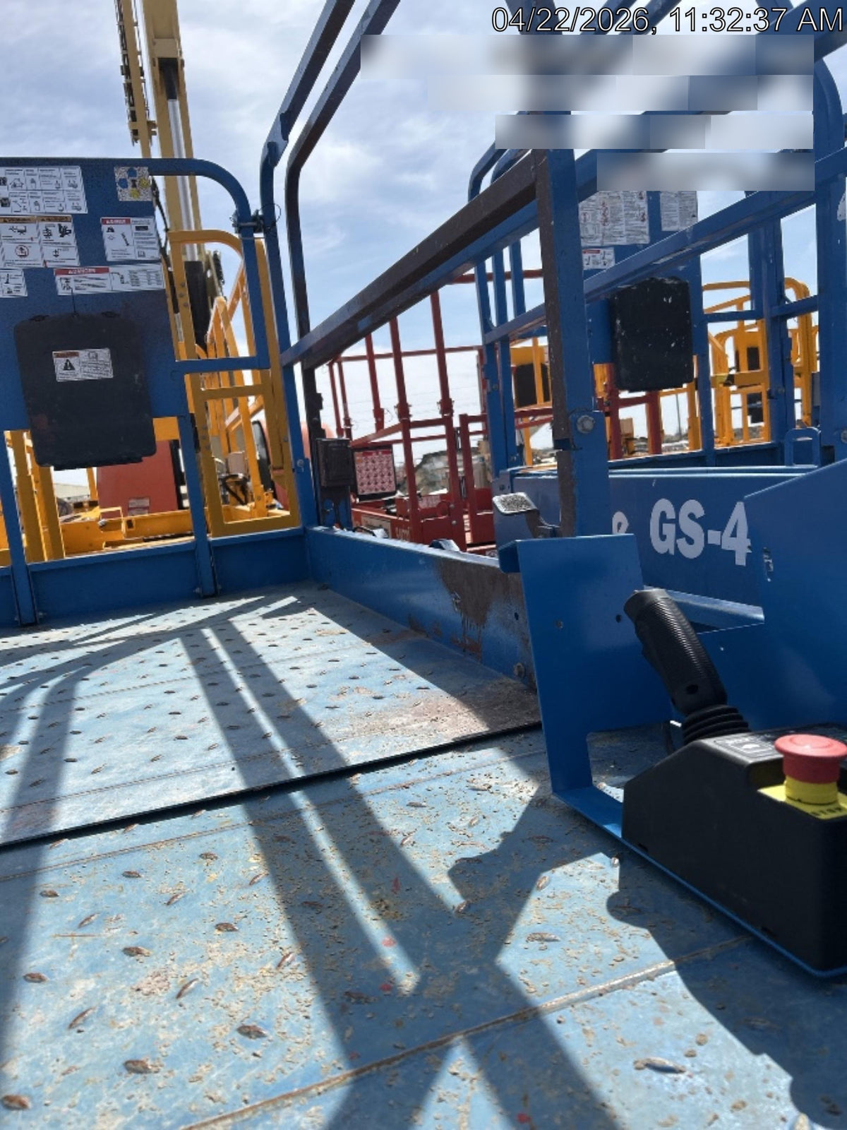 2022 GENIE GS-3246