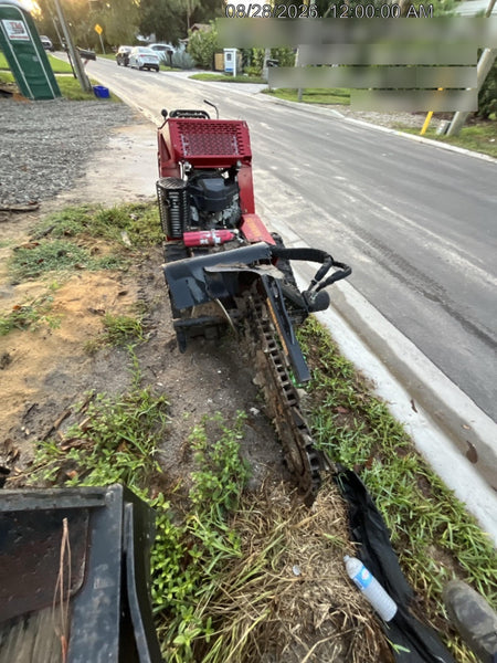 2023 TORO TRX-16