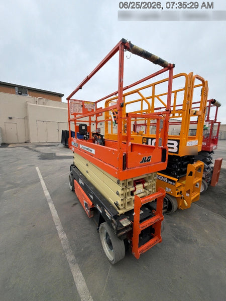 2022 JLG ES2632