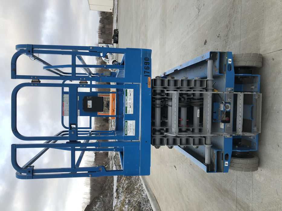 2018 Genie GS-3246 GS-3246 w/Folding rails, Full height swing gate