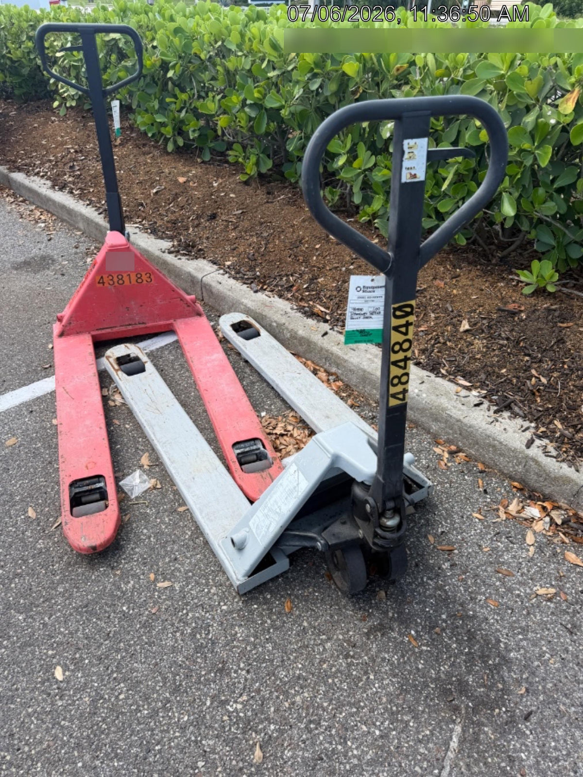 2024 STRONGWAY 5500 lb Pallet Jack