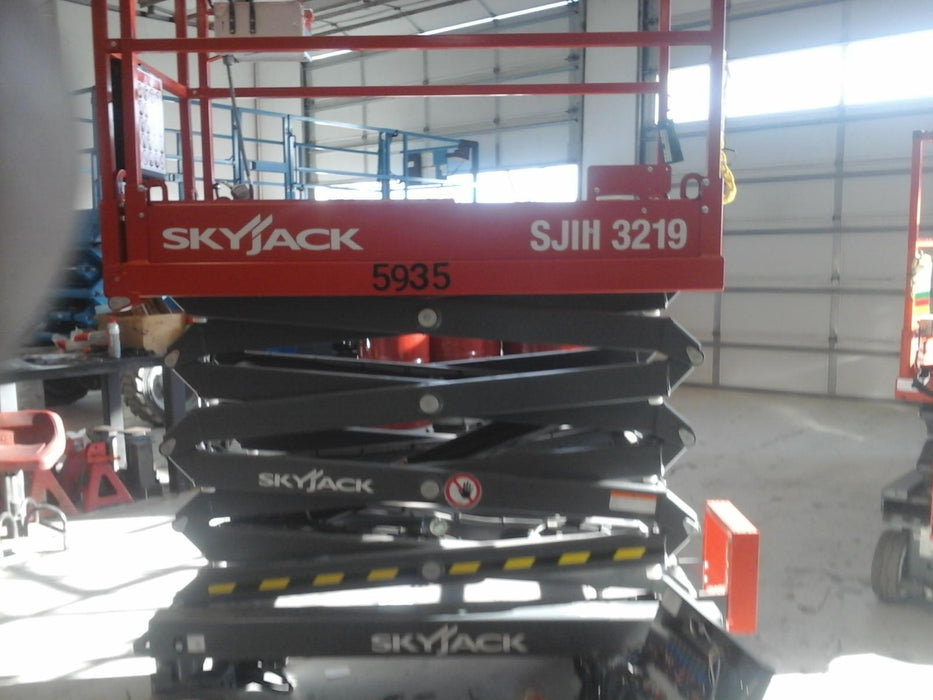 2017 Skyjack SJIII-3219 Skyjack SJ3219 w/Trojan Battery Set, Extended Warranty 5yr/5k hr