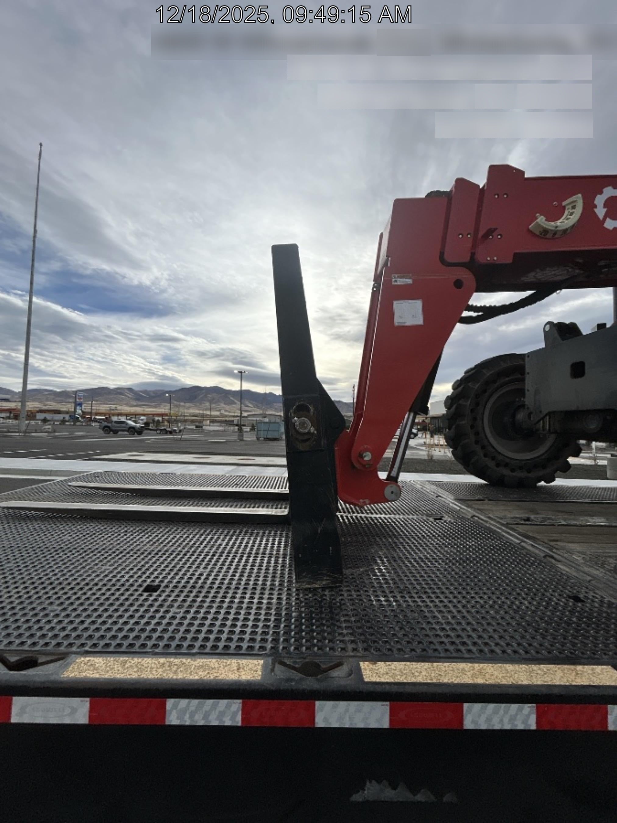 2021 MANITOU MTA8044