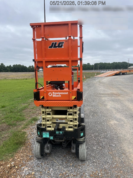 2025 JLG ES1932