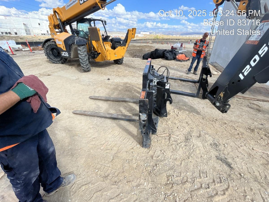 2024 JLG 1001095418S