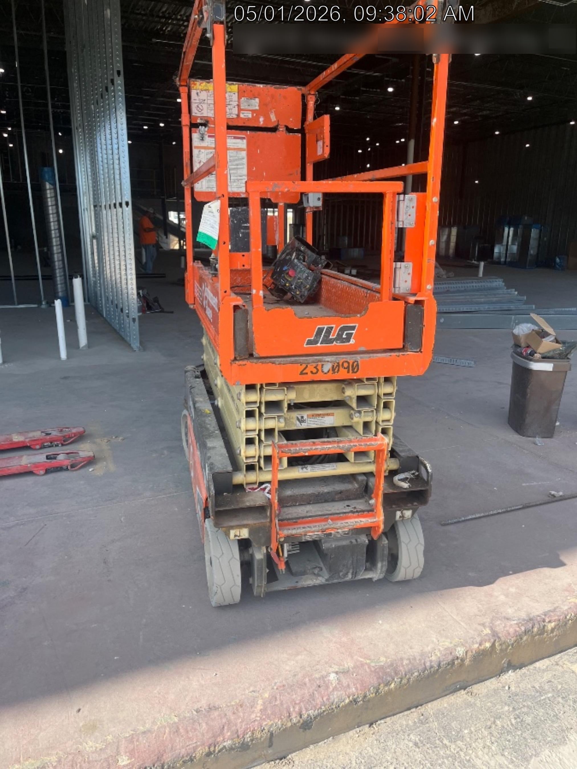 2022 JLG ES1932