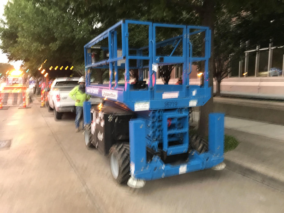 2019 GENIE GS-3369 RT