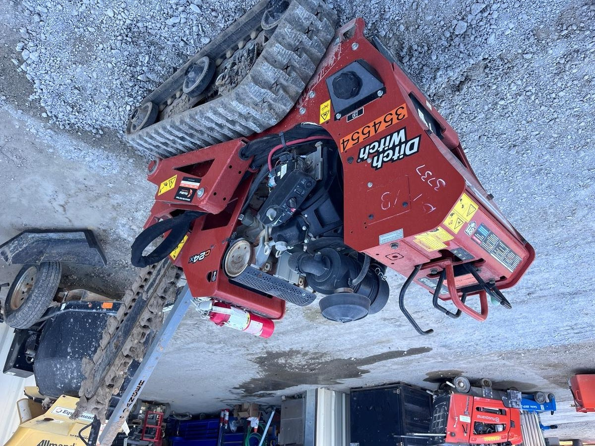 2023 DITCH WITCH C24XA