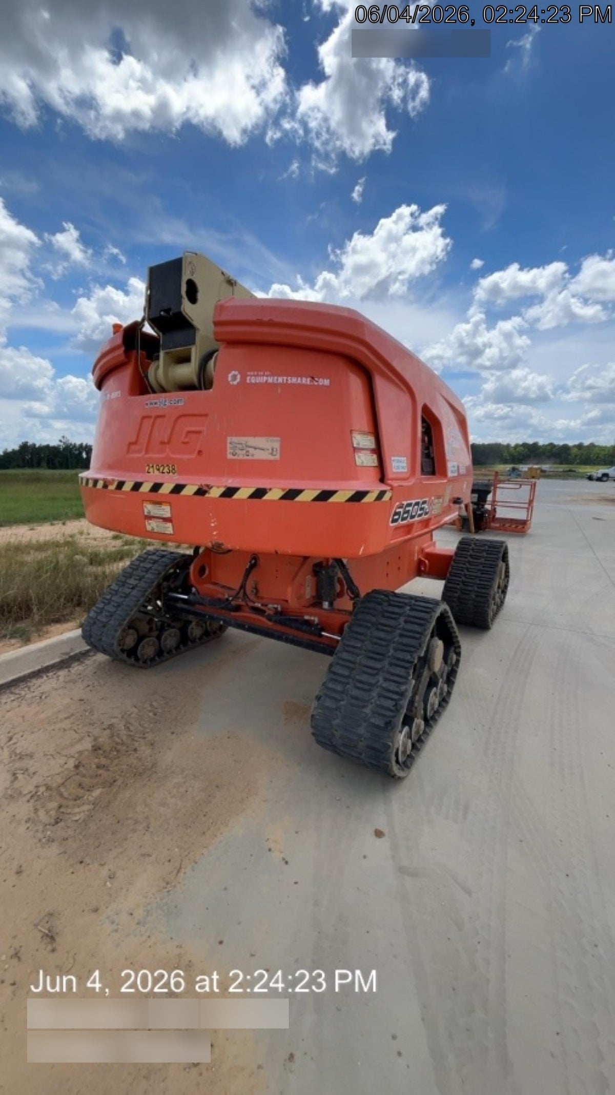 2022 JLG 660SJ Quad Track