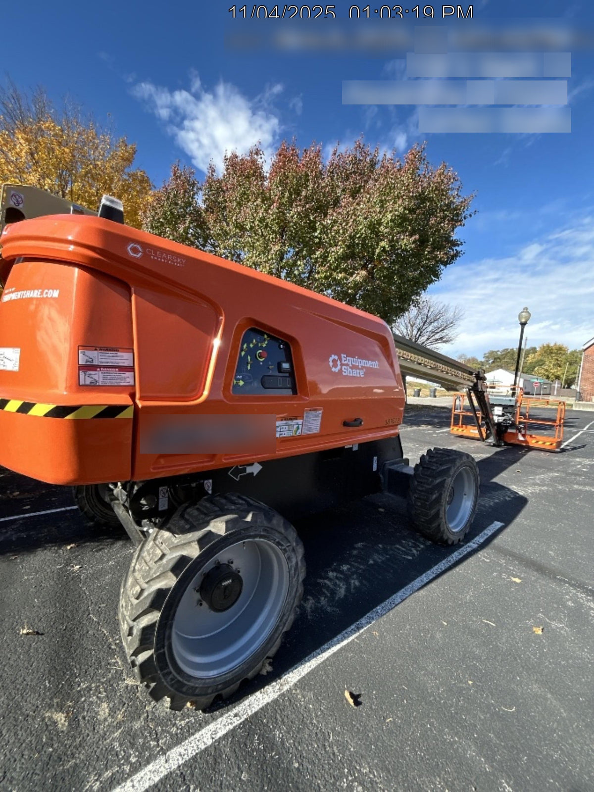 2025 JLG 660SJ