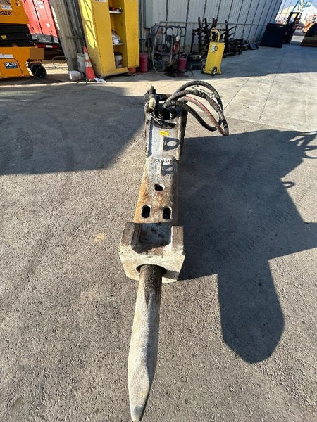 2023 EPIROC EC140T