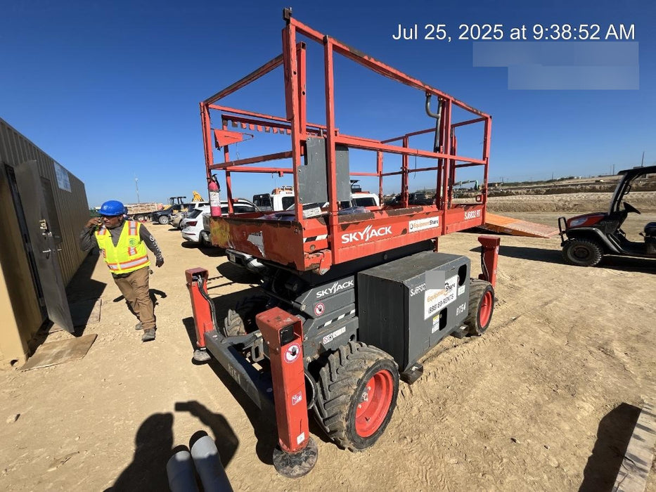 2018 SKYJACK SJ6832 RT