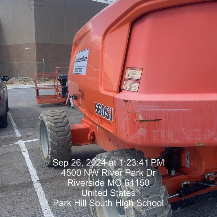 2019 JLG 660SJ