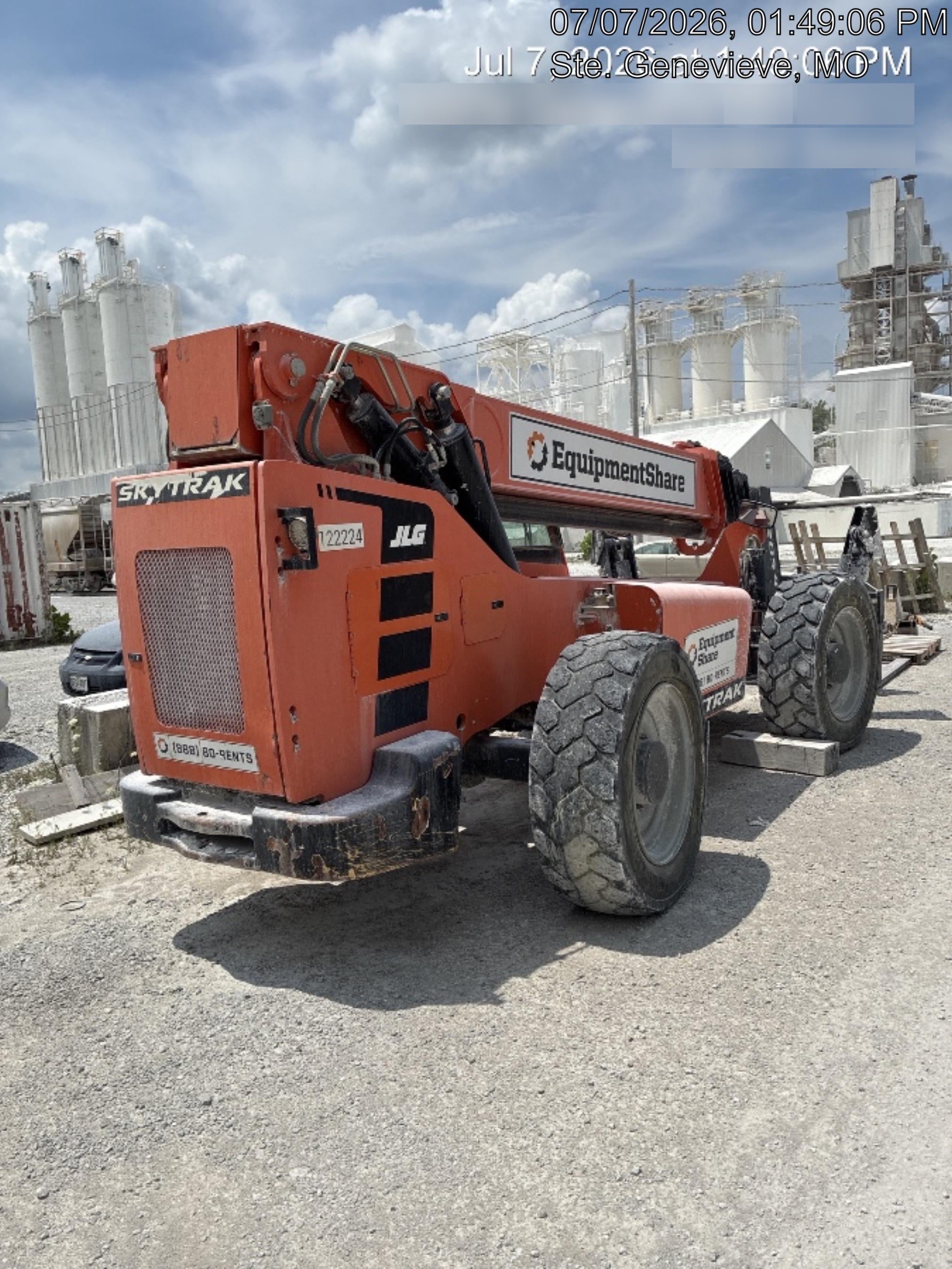 2021 SKYTRAK 12054