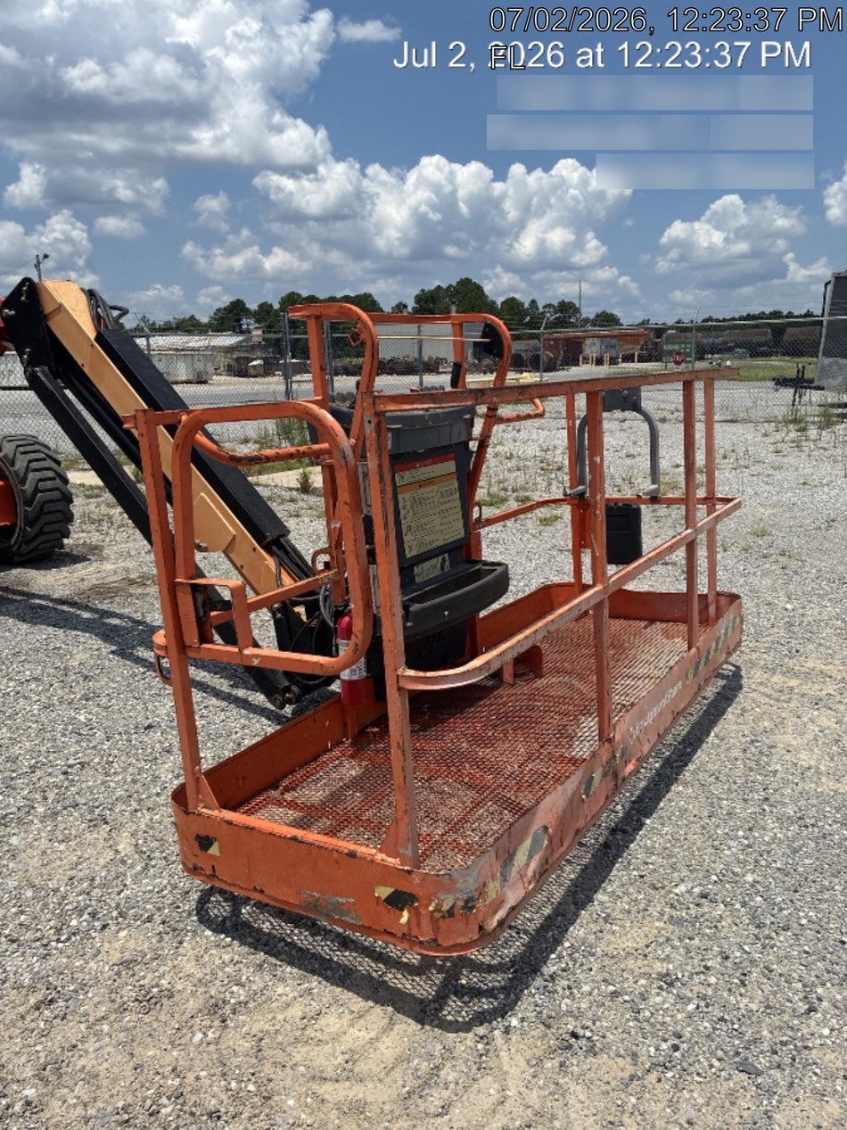 2022 JLG 600AJ