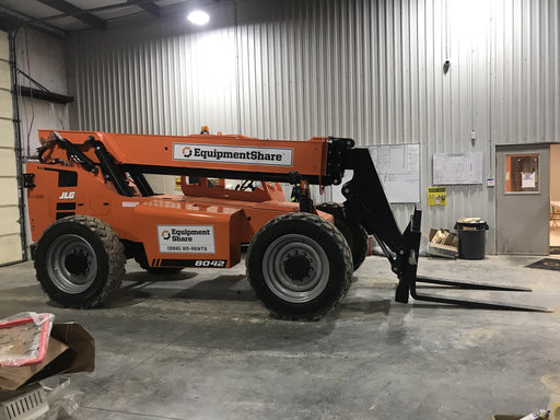 2020 Skytrak 8042 74 Hp, FF Tires, Work Lights, Beacon, Aux Hydraulics, Back up Alarm, Lifting Eye, ES Decals