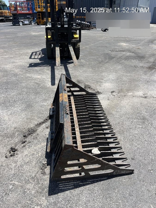 2023 STRICKLAND LF-RCBKC72