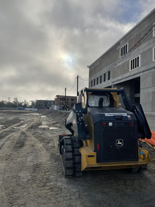 2022 JOHN DEERE 331G